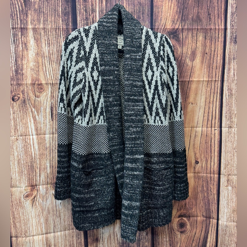 LUCKY BRAND Open Cardigan Flowy Wrap Sweater Print Size Medium Like New!